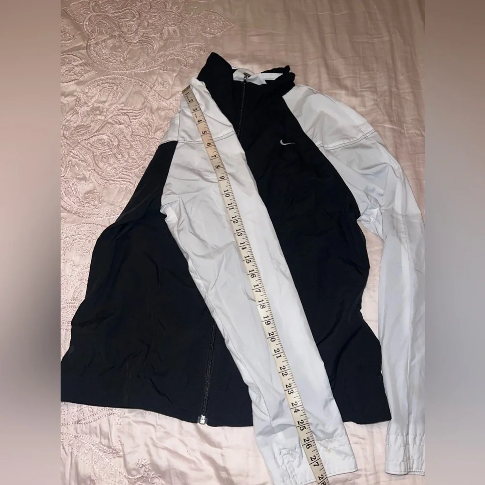 Nike Black White Windbreaker Jacket Size L